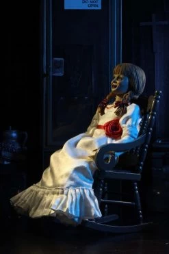 NECA The Conjuring Universe - Annabelle Clothed Actionfigur -Charakterpuppen Geschäft 148939 1