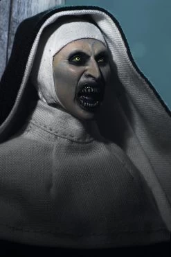 NECA The Conjuring Universe - The Nun - 20cm Figur Nonne -Charakterpuppen Geschäft 4583a3b80f0f8c3410440fd951d3d98824522318ee893a853f4c76d4bc12d14e