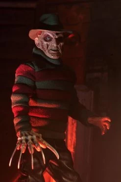 NECA Nightmare On Elm Street - New Nightmare Freddy Clothed Figur -Charakterpuppen Geschäft 51934fc78a1b0601f3496d1615f5f67347dfc7893b7e574d9e5214bbe94d77aa