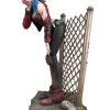 Diamond Select DC Gallery - DCeased Harley Quinn Figur -Charakterpuppen Geschäft 771650