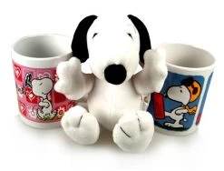 Diverse Snoopy Tassen-Set Und 10cm Snoopy Plüsch