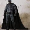 Justice League - Batman - S.H.Figuarts Figur -Charakterpuppen Geschäft db3f343d60d71fc85c3597d343ab16a4d5efecc782bfe38368d5e0076499c28c