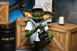 NECA Gremlins 2 - Ultimate Demolition Gremlin 2-Pack - Clothed Actionfigur -Charakterpuppen Geschäft demo set3 scaled 1