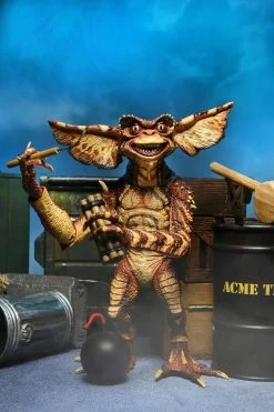NECA Gremlins 2 - Ultimate Demolition Gremlin 2-Pack - Clothed Actionfigur -Charakterpuppen Geschäft demo set4 scaled 1