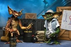 NECA Gremlins 2 - Ultimate Demolition Gremlin 2-Pack - Clothed Actionfigur -Charakterpuppen Geschäft demo set6 scaled 1