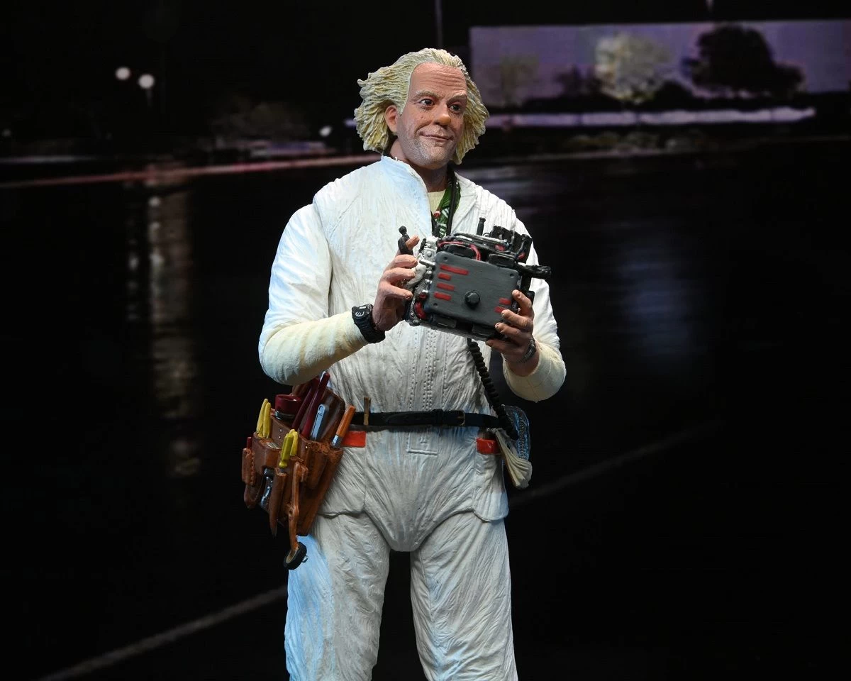 NECA Zurück In Die Zukunft - Doc Brown 1985 Ultimate Actionfigur 10 NECA Zurück In Die Zukunft - Doc Brown 1985 Ultimate Actionfigur – Bild 8