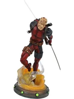 Diamond Select Marvel Gallery - Unmasked Deadpool Statue