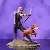 Diamond Select Marvel Gallery - Hawkeye Mit Lucky Dem Pizza-Dog - Statue -Charakterpuppen Geschäft marvel hawkeye gallery 01 64024.1628723307