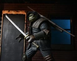 NECA Teenage Mutant Ninja Turtles - The Last Ronin (Armoured) Ultimate Figur -Charakterpuppen Geschäft ronin3 scaled 1