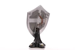 Diverse First 4 Figures - The Legend Of Zelda - Hylian Shield Statue -Charakterpuppen Geschäft x f4fbotwhs t